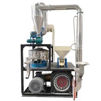 Qual è il principio di funzionamento di una fresatrice per plastica?